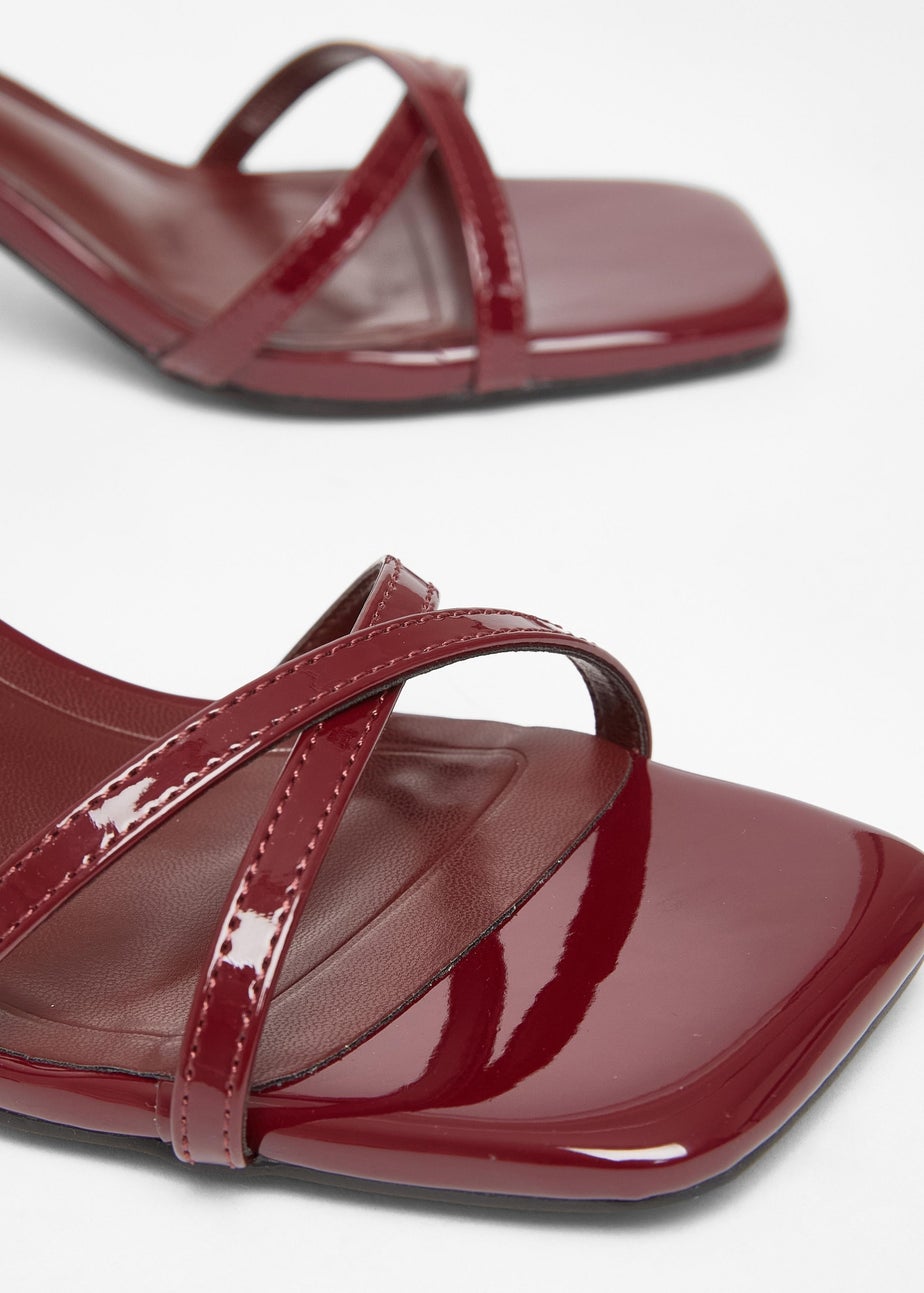 Quiz Burgundy Cross Strap Flared Heels