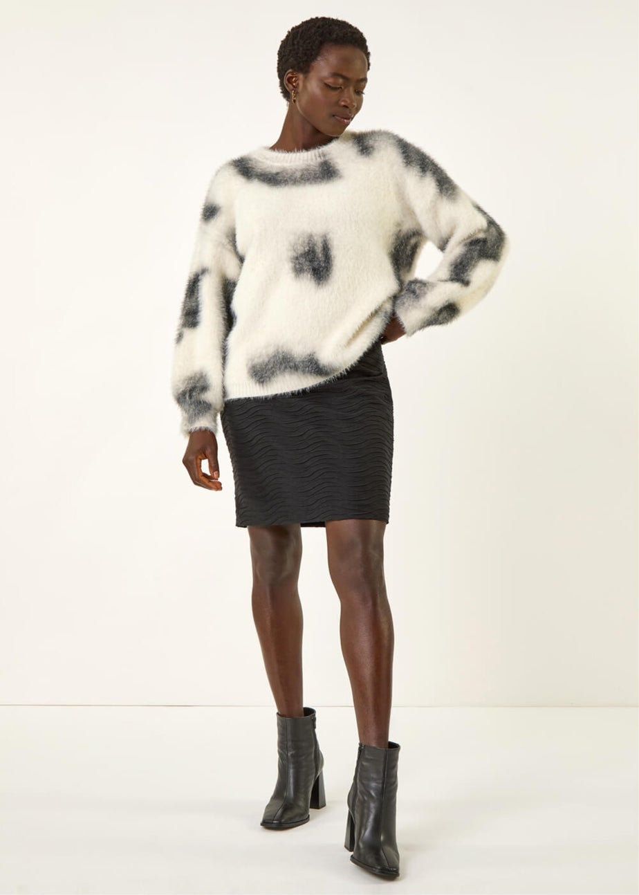 Roman Black Wave Textured Stretch Pencil Skirt