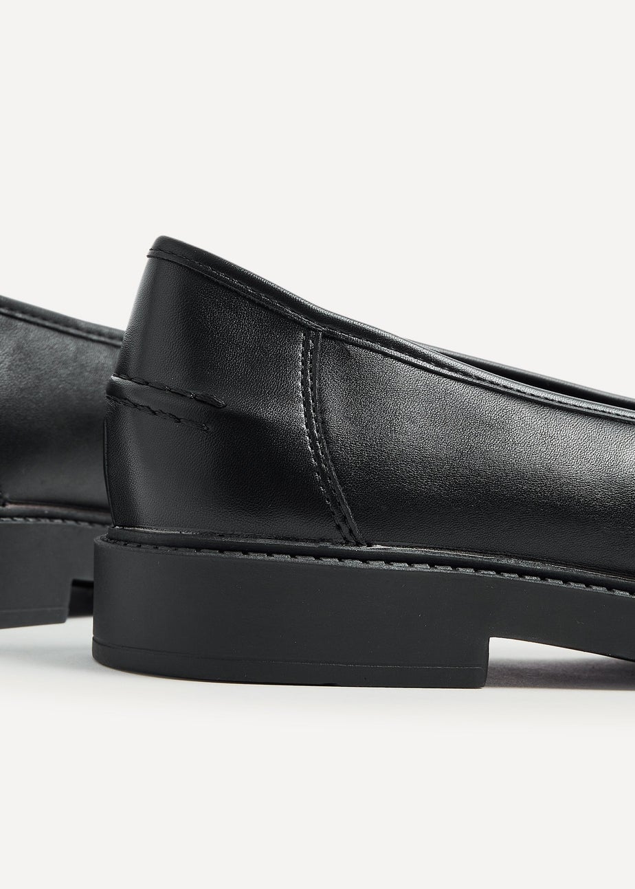 Linzi Kassidy Wide Fit Black Faux Loafer