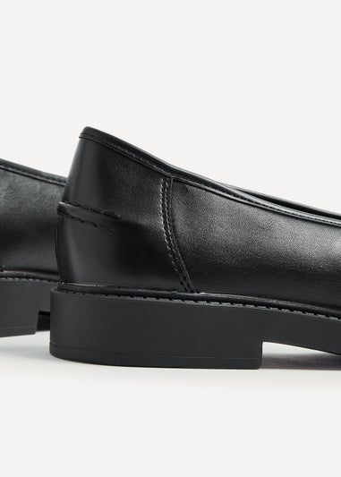 Linzi Kassidy Wide Fit Black Faux Loafer