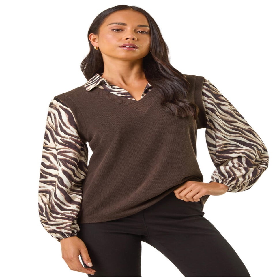 Roman Chocolate Petite Constrast V-Neck Top