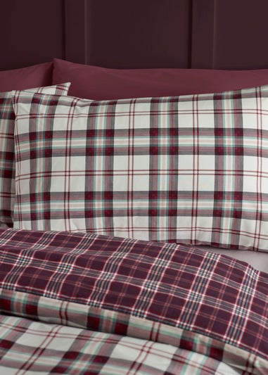 Catherine Lansfield Kelso Check Reversible Duvet Cover Set Plum