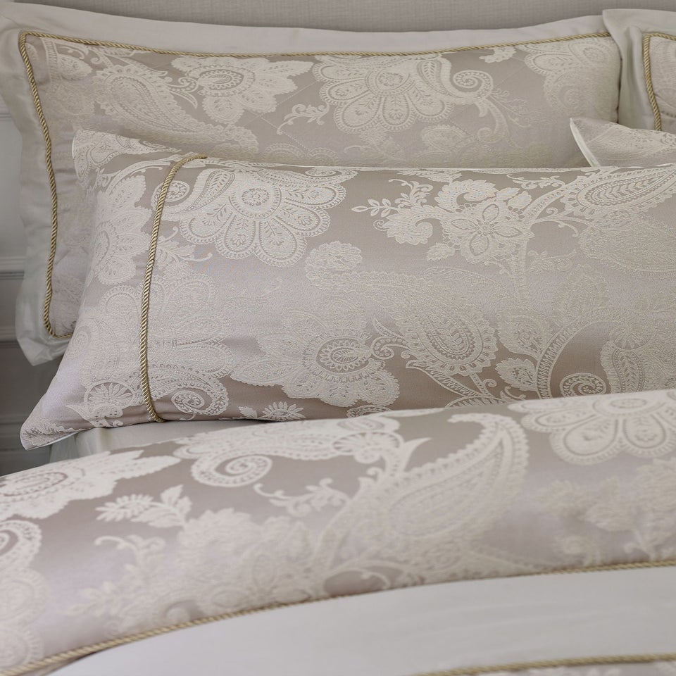 Catherine Lansfield Opulent Jacquard Duvet Cover Set Champagne Gold
