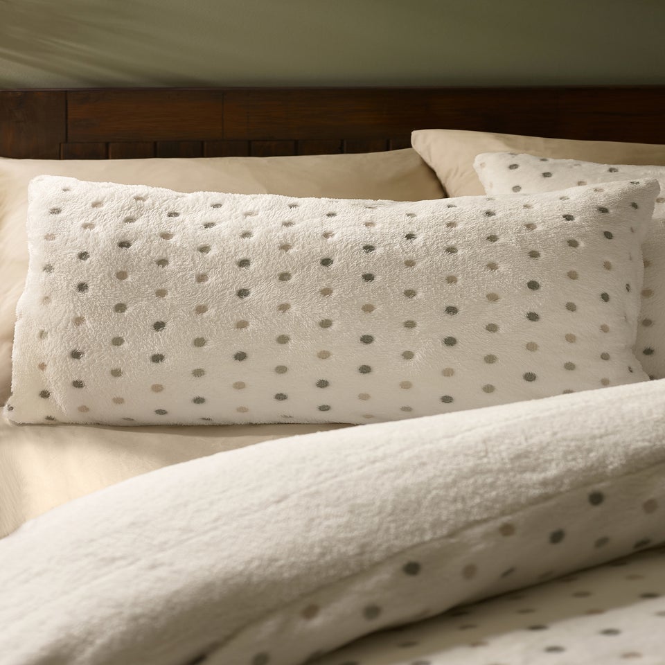 Catherine Lansfield Cosy Spot Fleece Duvet Cover Set Cream