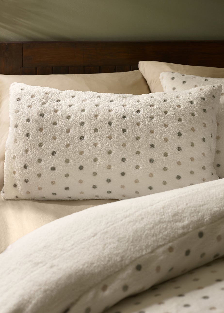 Catherine Lansfield Cosy Spot Fleece Duvet Cover Set Cream