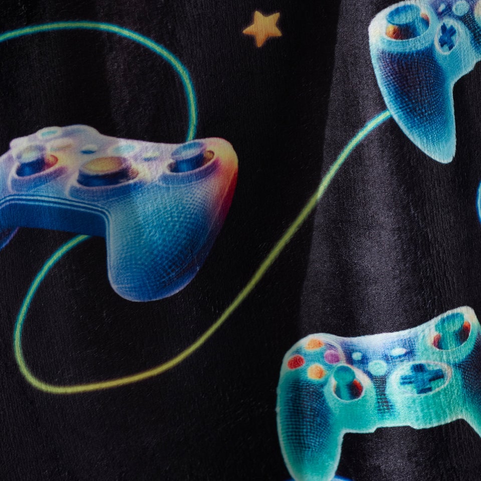 Catherine Lansfield Gamer Cosy Fleece Blanket Throw Black