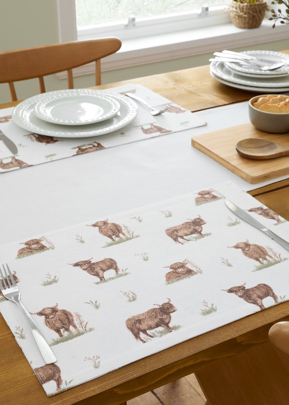 Catherine Lansfield Angus Highland Cow Cotton Dining Placemat 4 Pack Natural