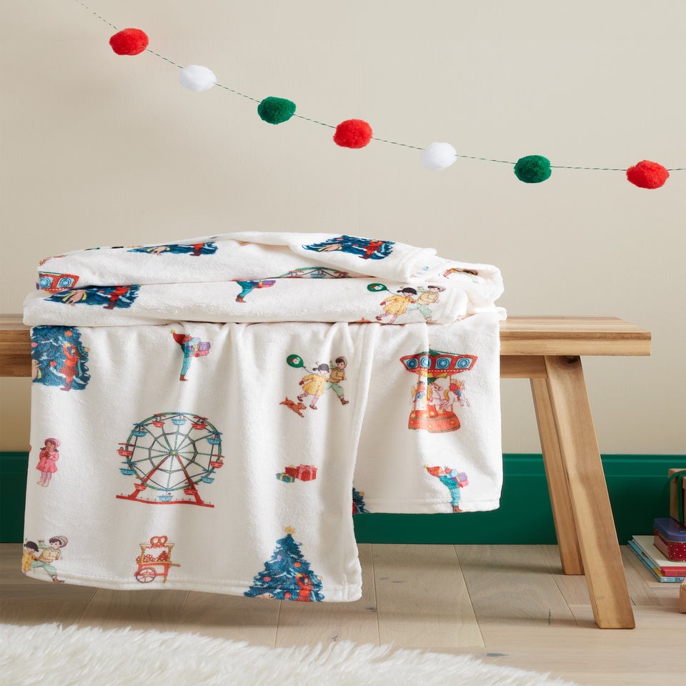 Belle & Boo Christmas Fairground Cosy Fleece Blanket Throw Cream