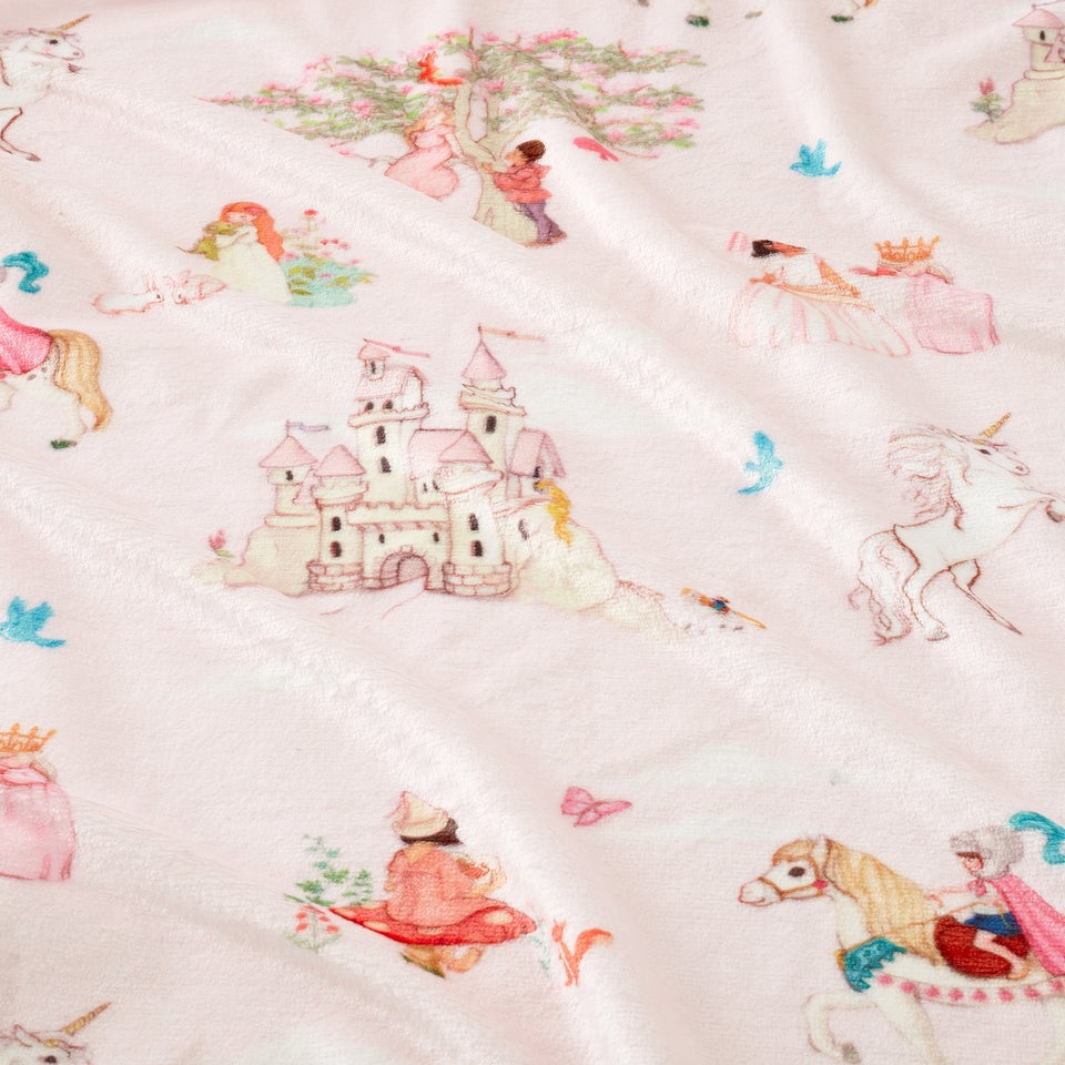 Belle & Boo Fairytale Cosy Fleece Blanket Throw Pink