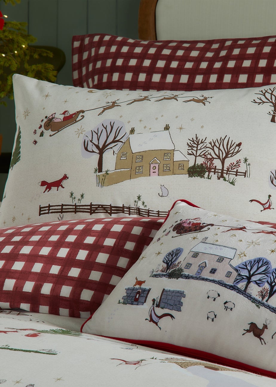 Furn Cotswolds Christmas Printed Reversible Cream Duvet Set