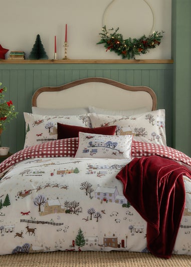 Furn Cotswolds Christmas Printed Reversible Cream Duvet Set