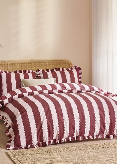 Wylder Nature Birdie Stripe Ruffle Burgundy/Blossom Duvet Set