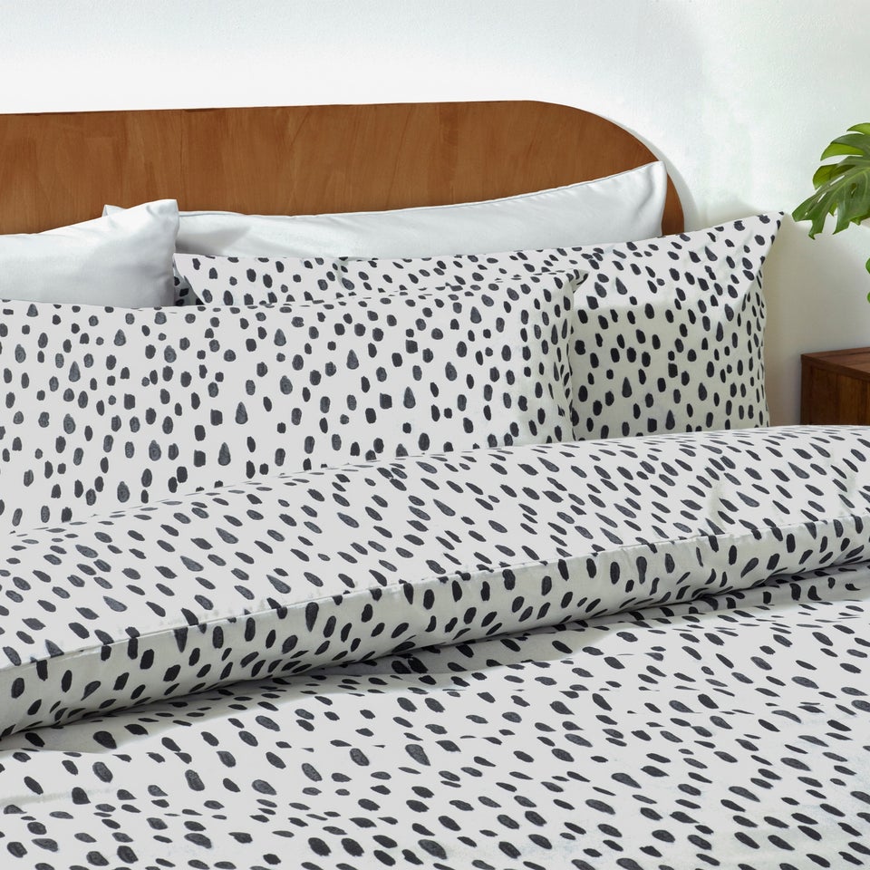 Furn Dottie Printed Multicolour Duvet Set