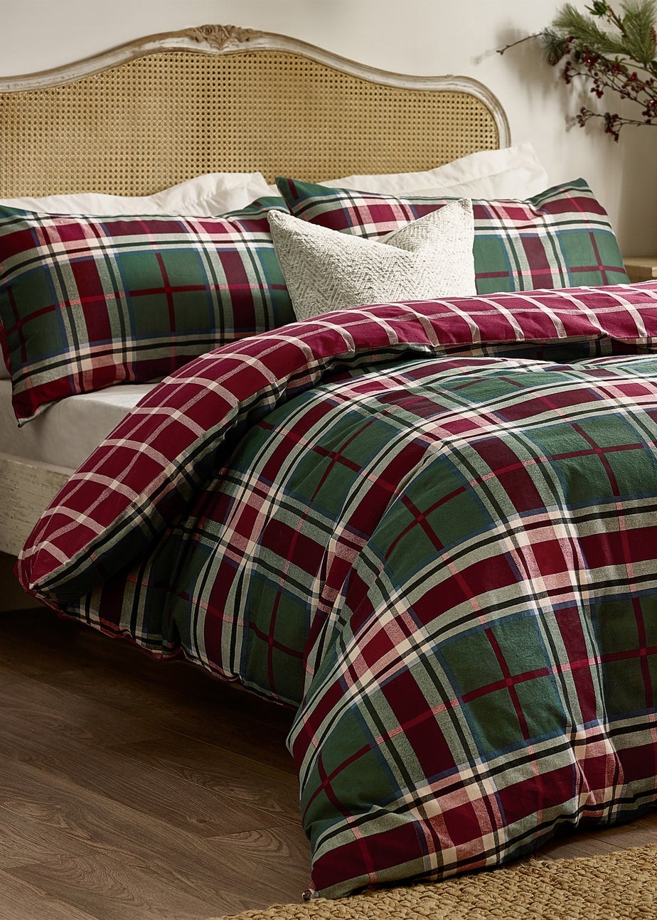 Wylder Nature Braemar Check Soft Brushed Cotton Berry/Pine Duvet Set
