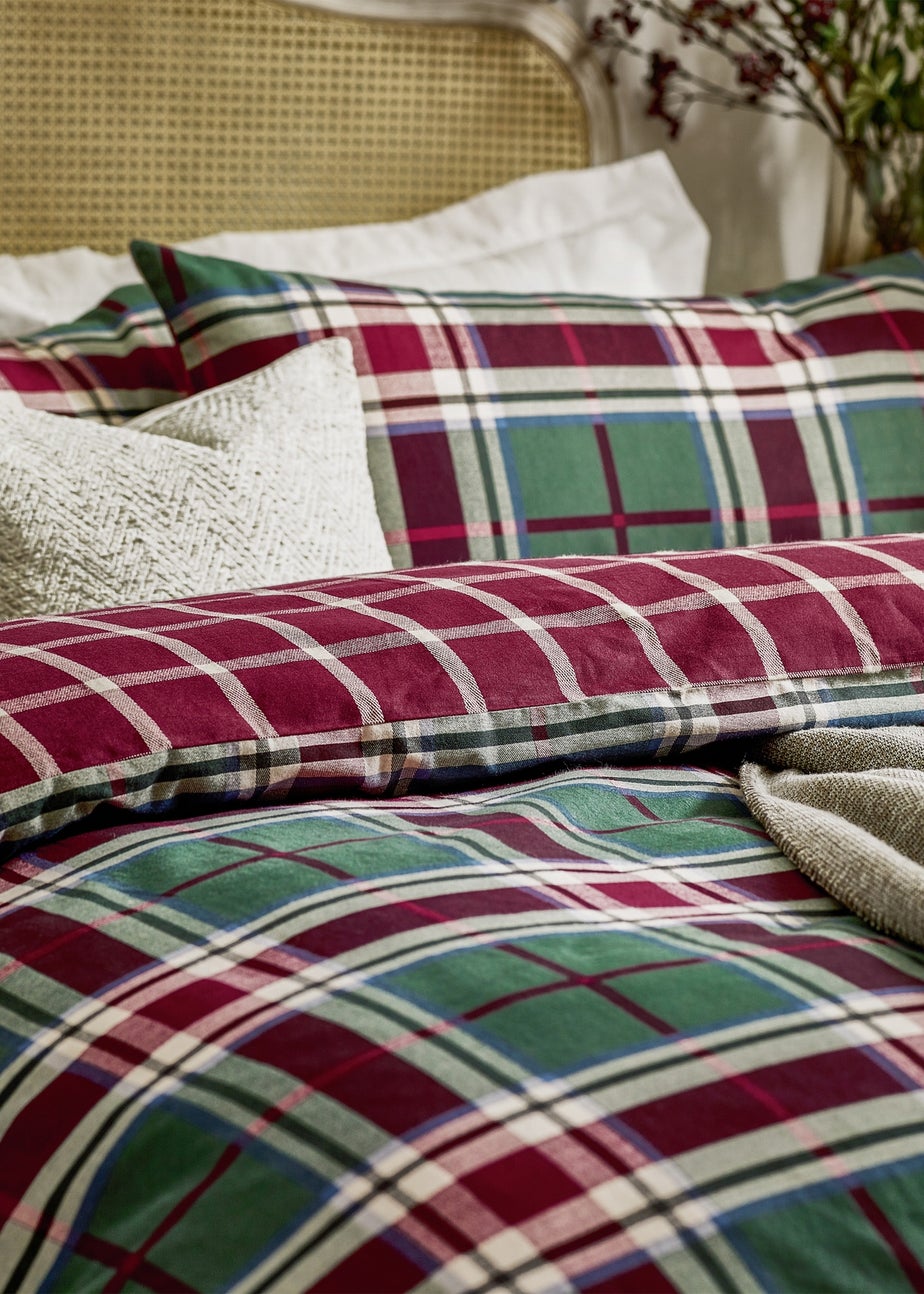 Wylder Nature Braemar Check Soft Brushed Cotton Berry/Pine Duvet Set