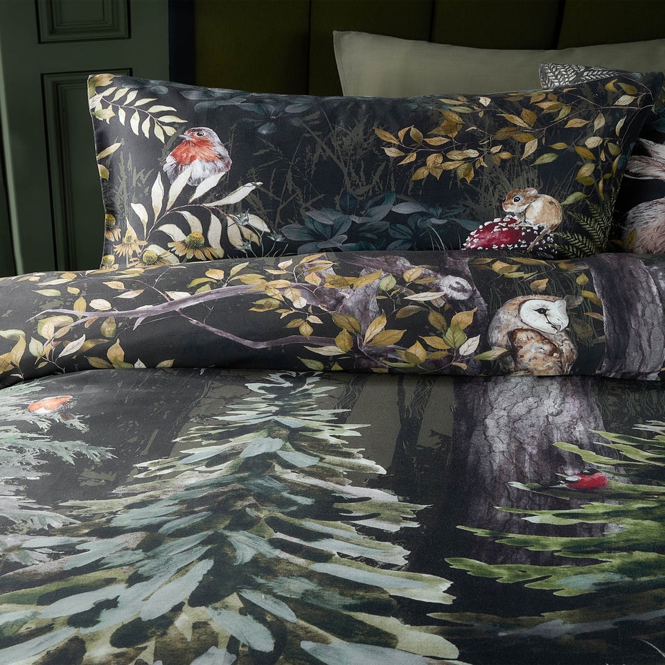 Paoletti Sherwood Forest 100% Cotton Printed Forest Green Duvet Set