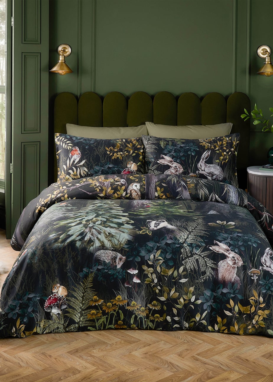 Paoletti Sherwood Forest 100% Cotton Printed Forest Green Duvet Set