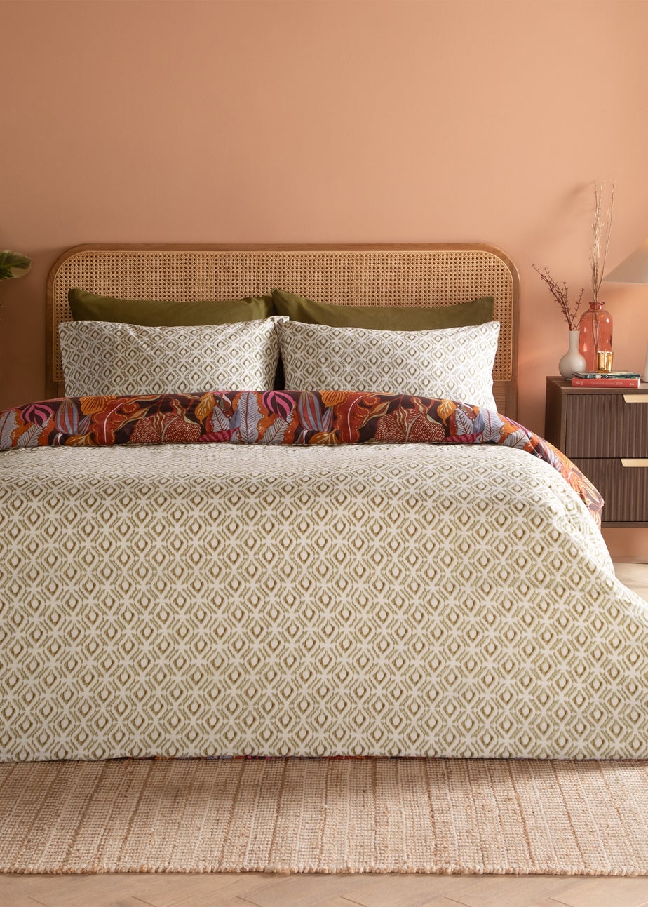 Furn Utopia Printed Reversible Copper Glow Duvet Set