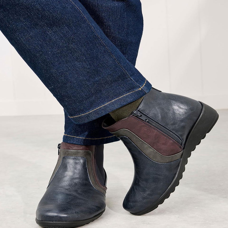 Cotton Traders Blue Stone Flexisole Patchwork Boots