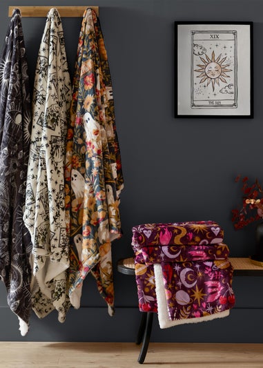 Furn Celestial Stories Printed Sherpa Fleece Green Throw