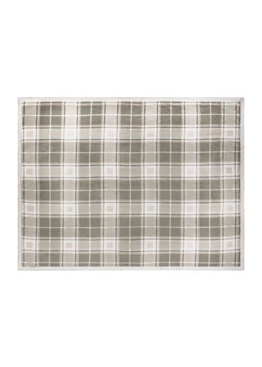Wylder Nature Braemar Sherpa Tartan Fleece Green/Natural Throw