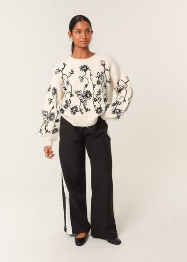 Blue Vanilla Stone Floral Embroidery Jumper