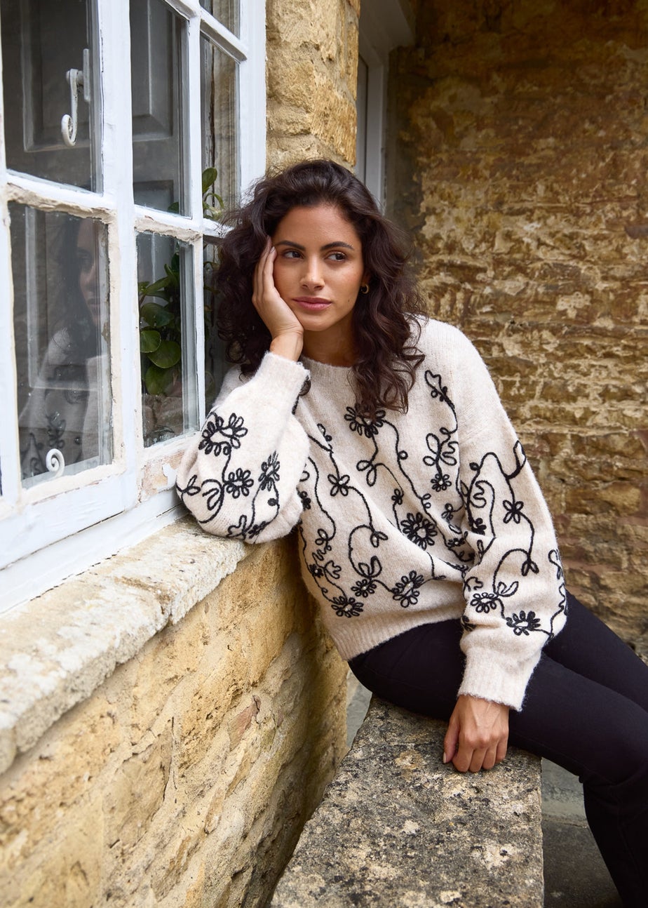 Blue Vanilla Stone Floral Embroidery Jumper