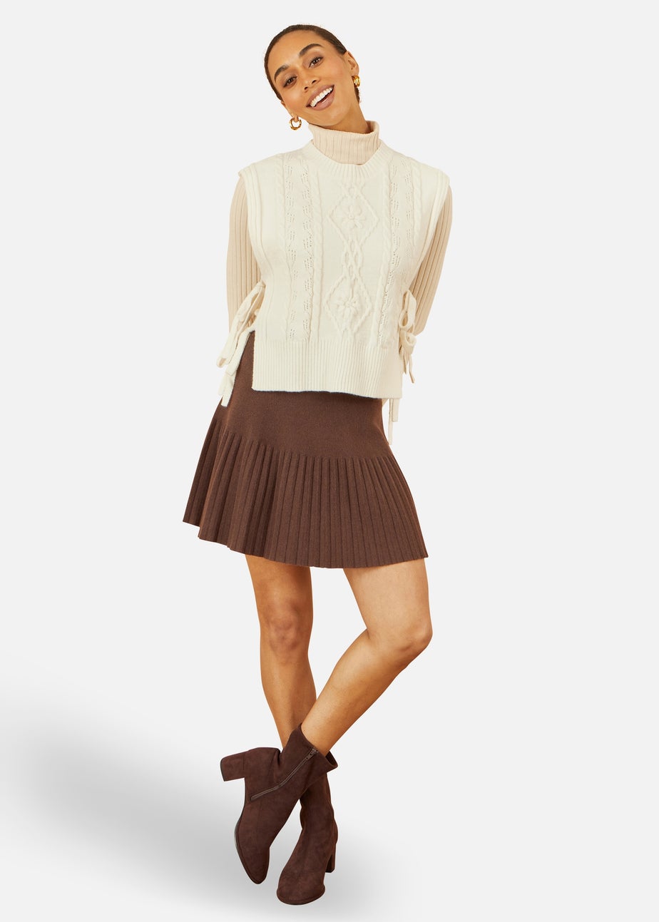 Yumi Knitted Pleated Mini Skirt In Brown