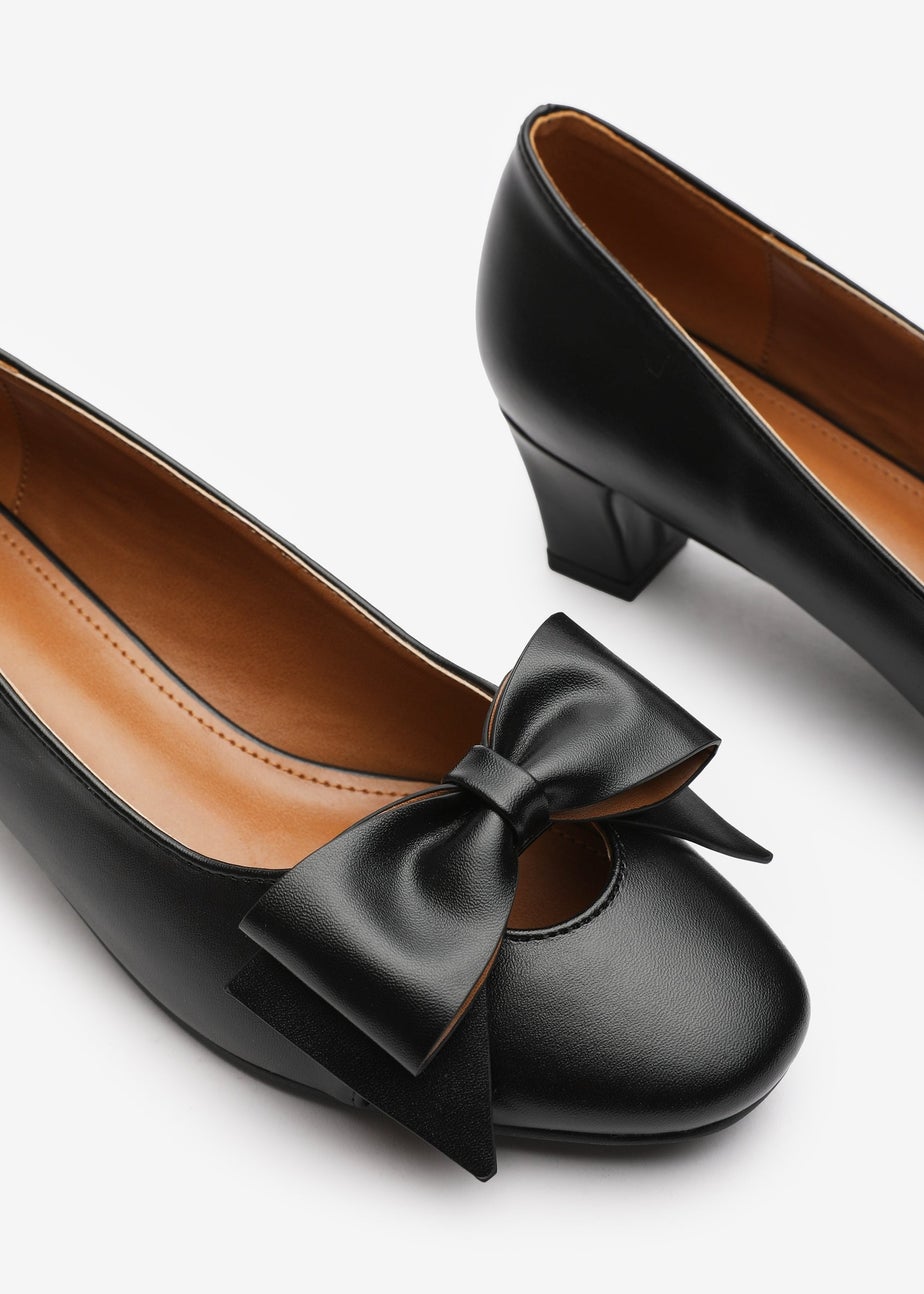 Where's That From Georgia Black PU Wide Fit Court Shoes