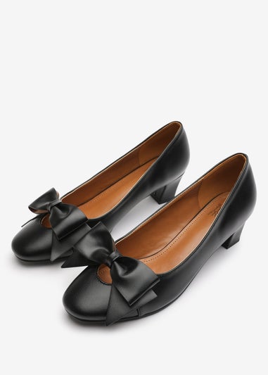 Where's That From Georgia Black PU Wide Fit Court Shoes