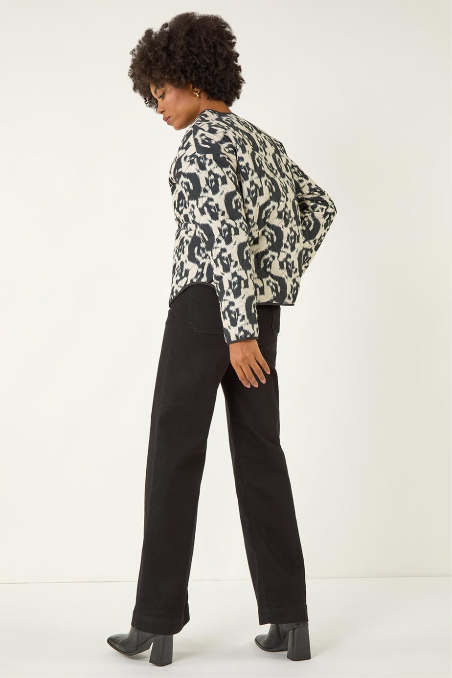 Roman Ivory Soft Printed Quilted Jacket