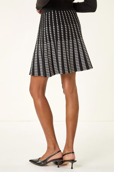 Roman Black Geometric Knit Mini Skater Skirt