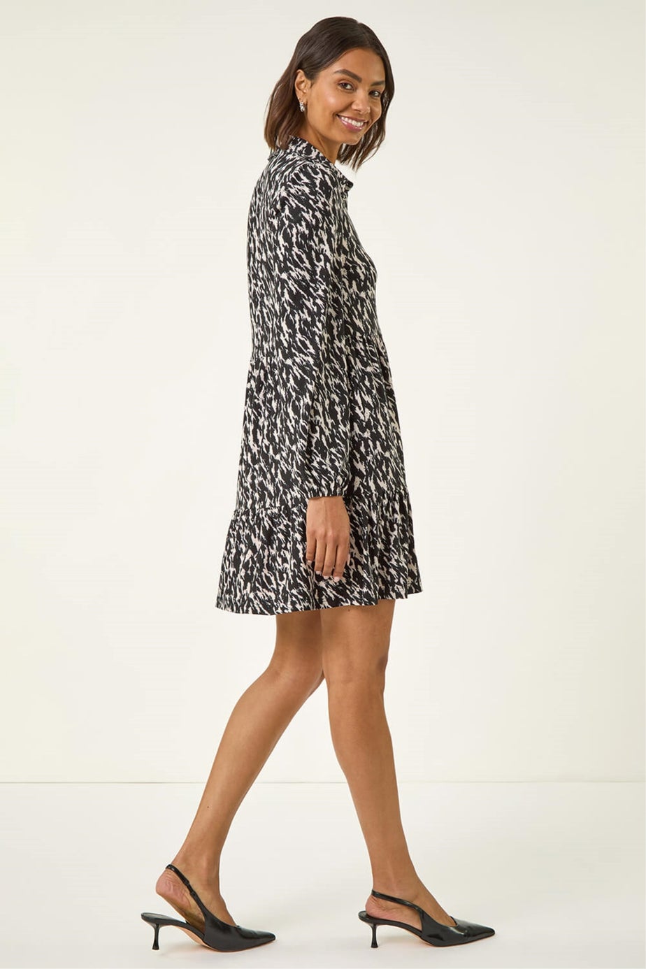 Roman Black Abstract Print Buttoned Stretch Dress