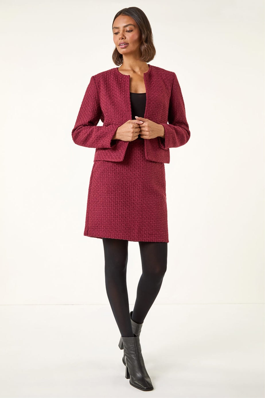 Roman Wine Textured Edge To Edge Jacket