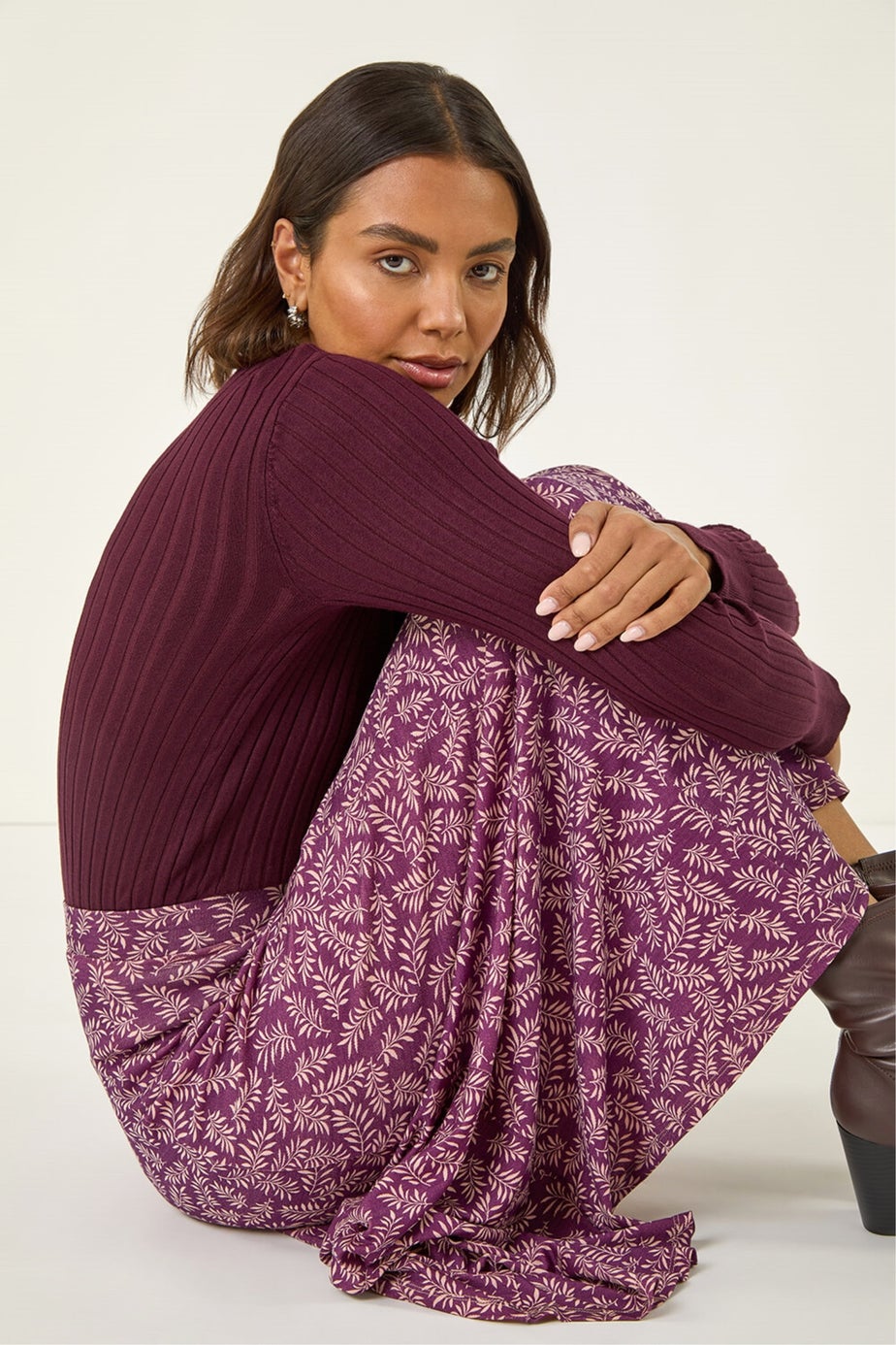 Roman Bordeaux Sprig Leaf Stretch Midi Skirt