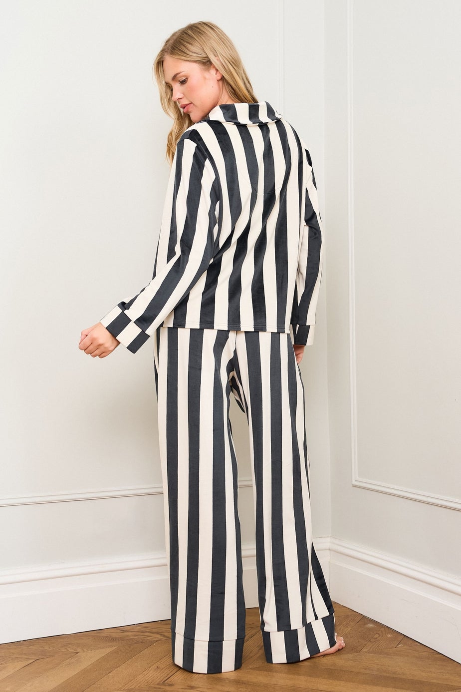 JimJam Mono Bow Traditional Pyjama Set