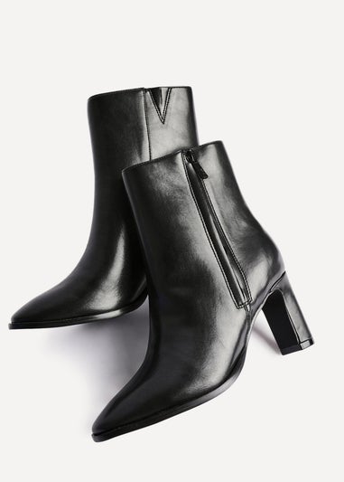 Linzi Jonas Black Faux Leather Block Heel Ankle Boot