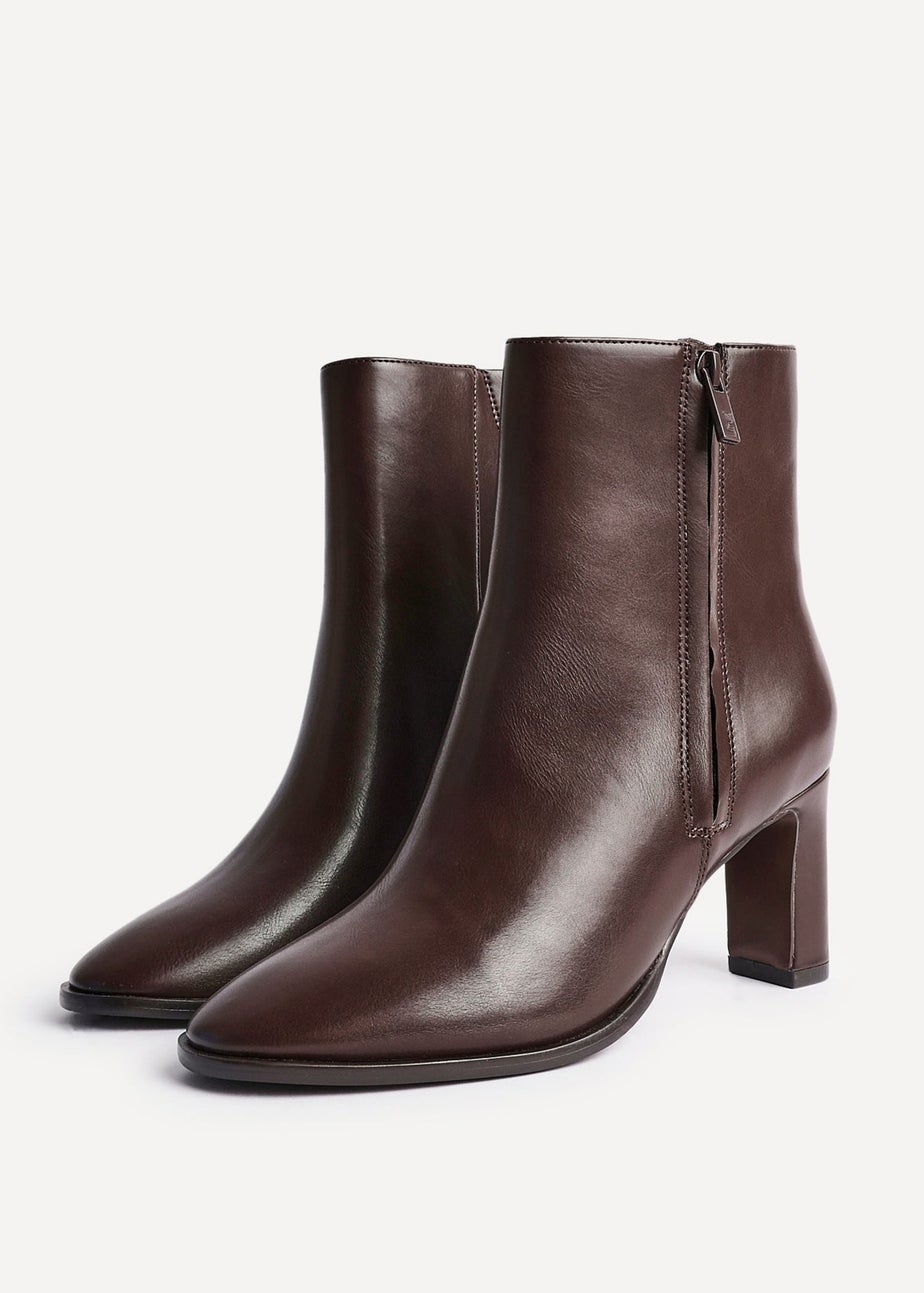 Linzi Jonas Brown Faux Leather Block Heel Ankle Boot