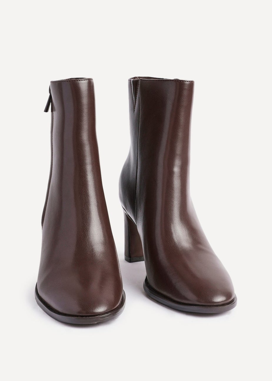 Linzi Jonas Brown Faux Leather Block Heel Ankle Boot