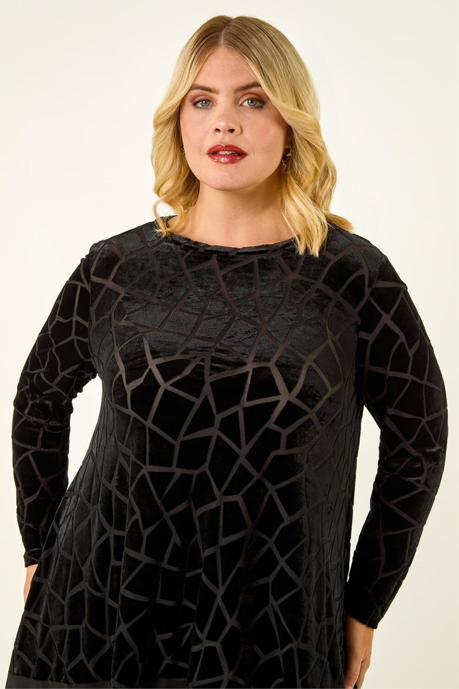 Roman Black Curve Velvet Chiffon Hem Top