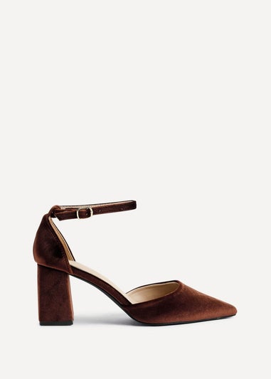 Linzi Glam Brown Velvet Pointed Block Heel Courts