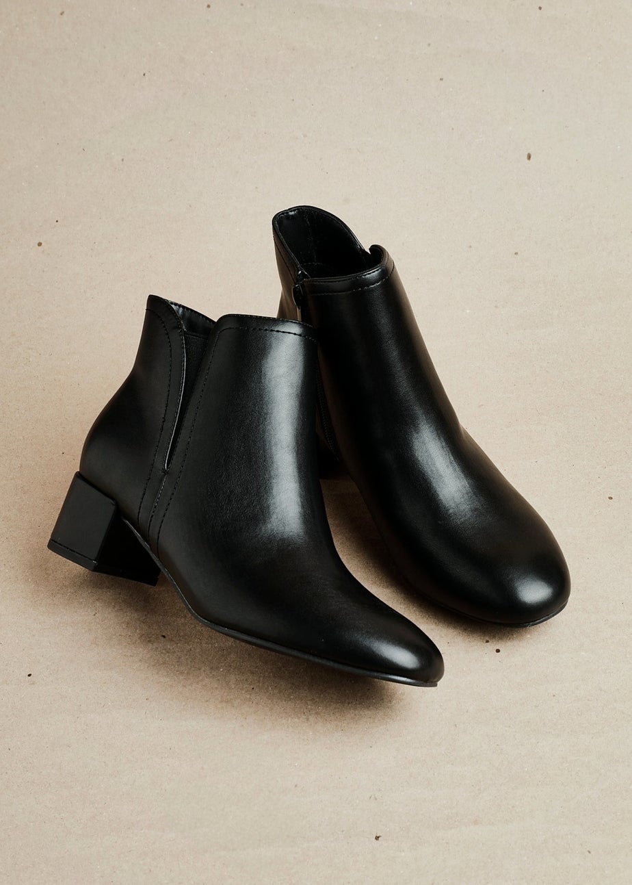 Linzi Manor Black Faux Leather Block Heeled Ankle Boot