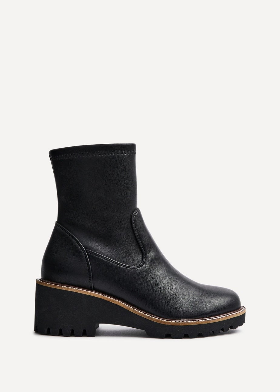 Linzi Trish Black Faux Leather Wedged Heel Ankle Boot