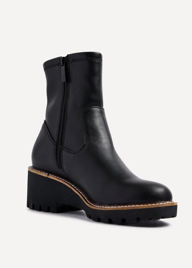 Linzi Trish Black Faux Leather Wedged Heel Ankle Boot