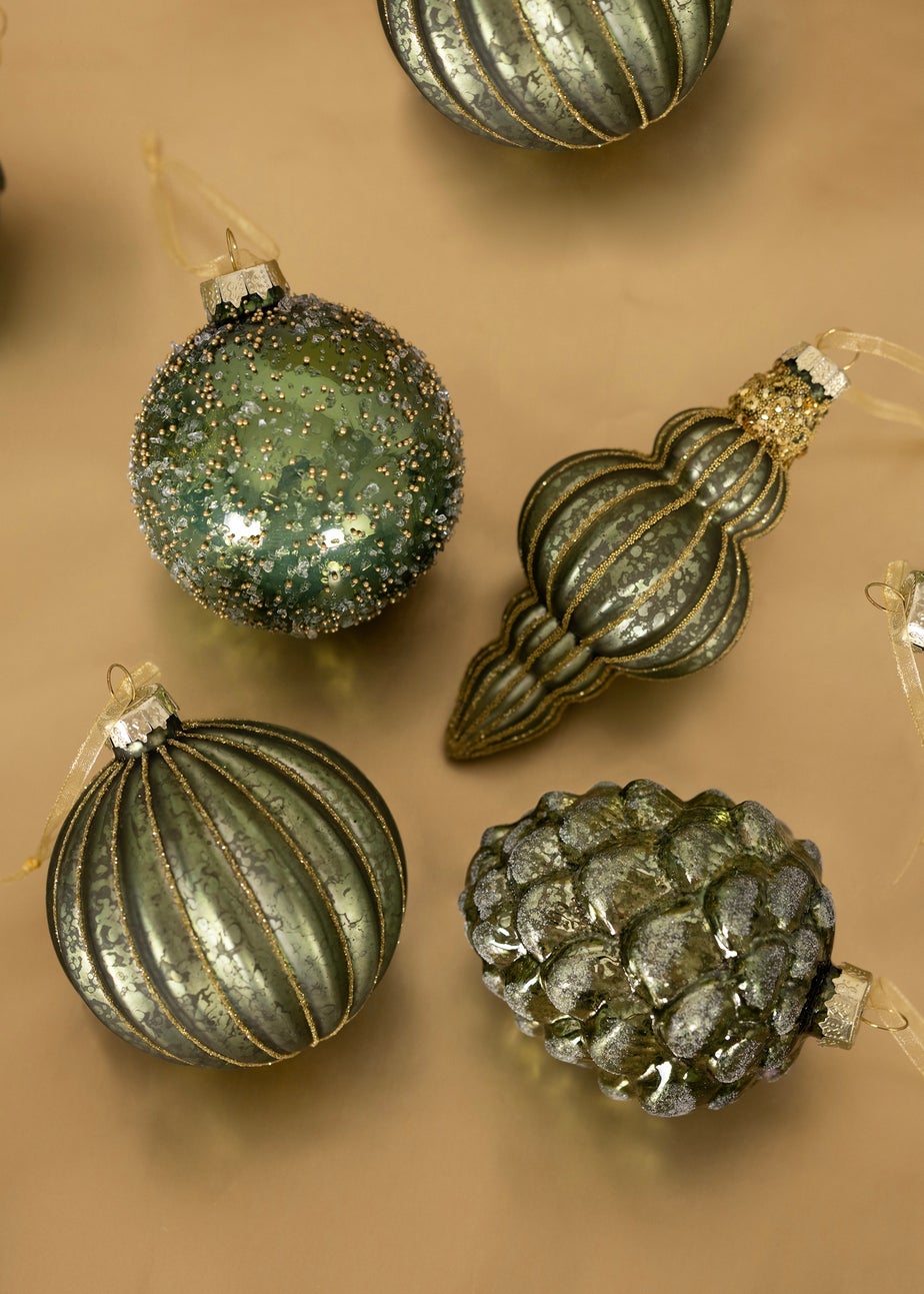 Charles Bentley Green 12 Piece Glass Bauble Collection