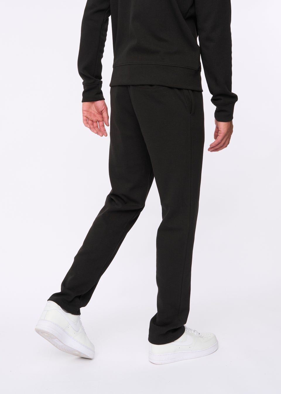 Duck & Cover Black Tames Jogger