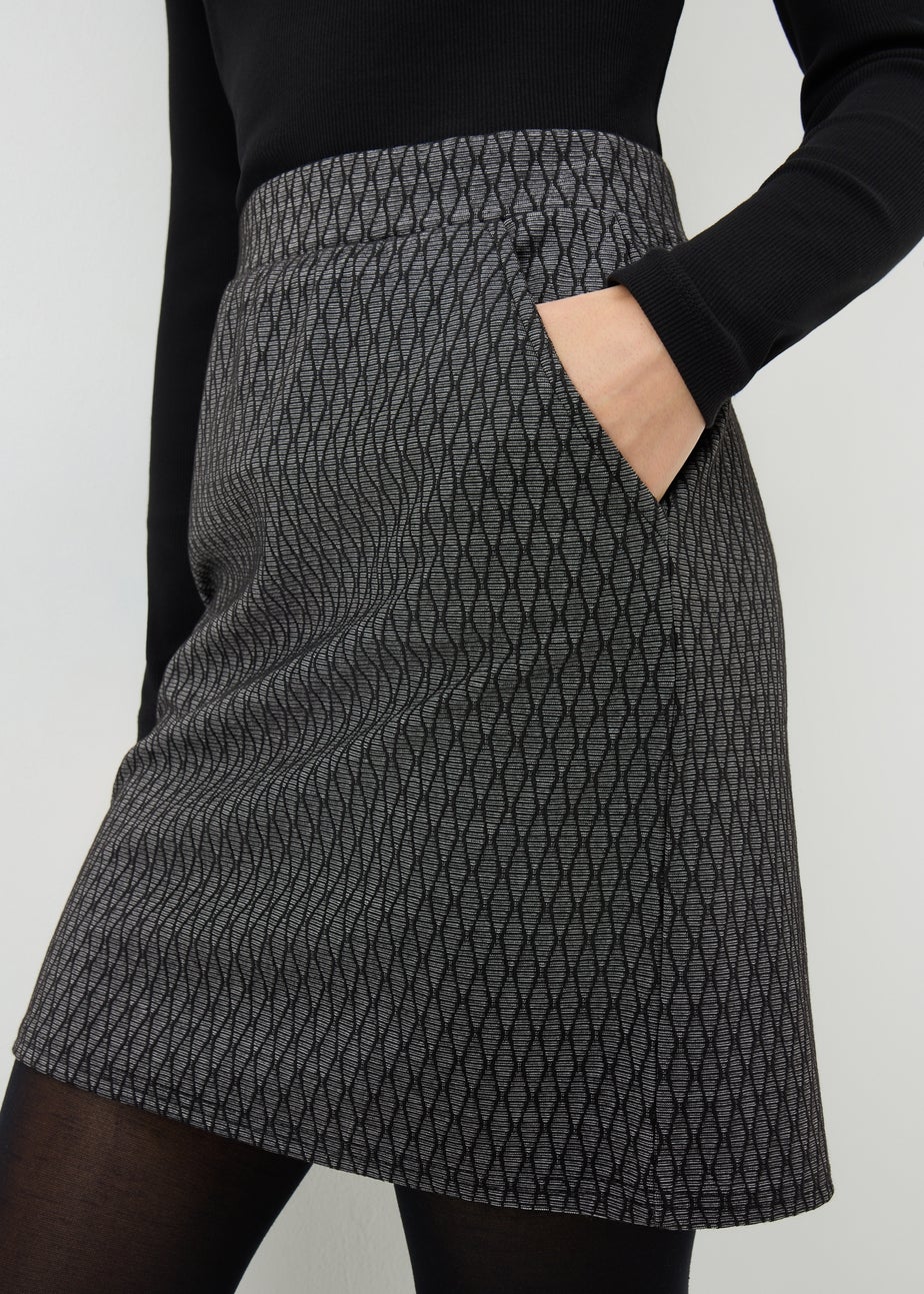 Black Geometric Mini Skirt