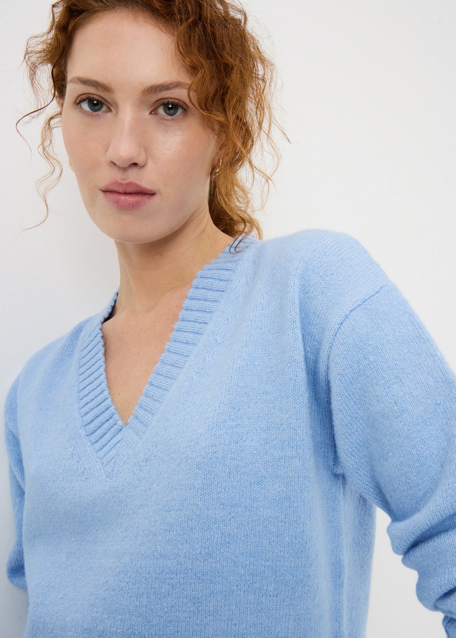 Light Blue V-Neck Jumper