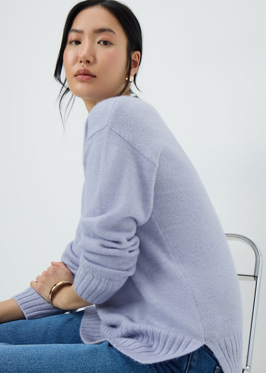 Lilac V-Neck Jumper
