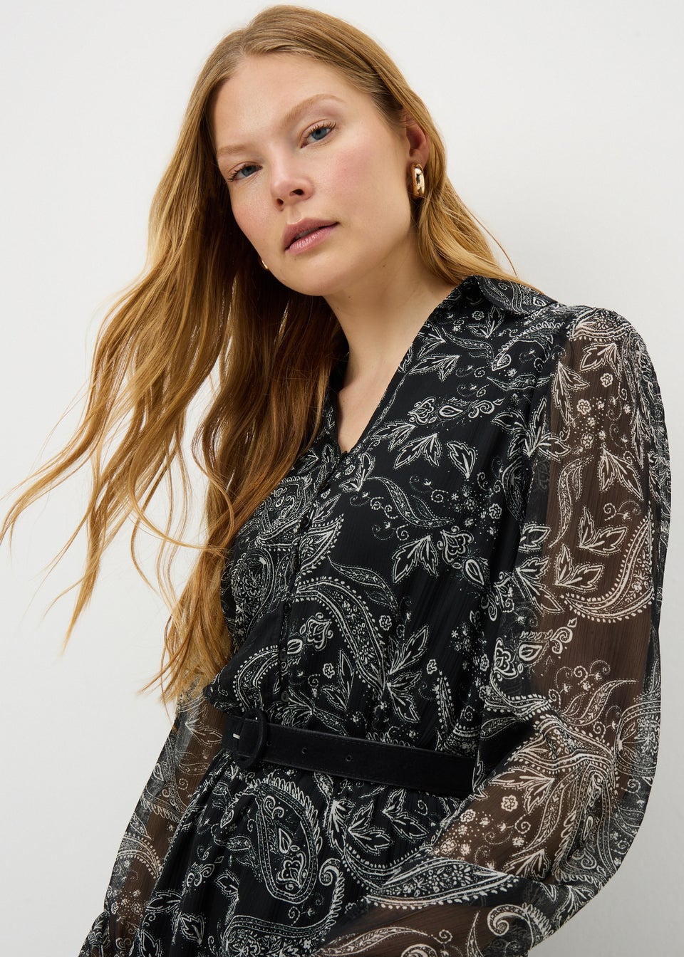 Black Paisley Belted Midaxi Dress